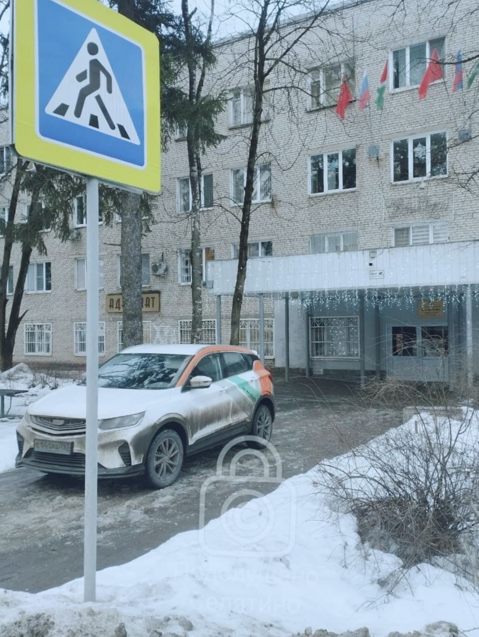 Нарушение  правил парковки в Селятине: кто остановит водителя каршеринга?