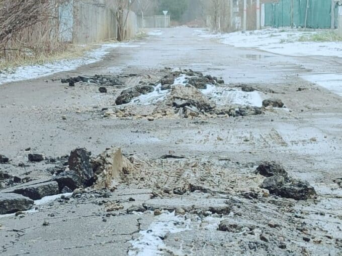 Жители Терновки надеются на ремонт дороги