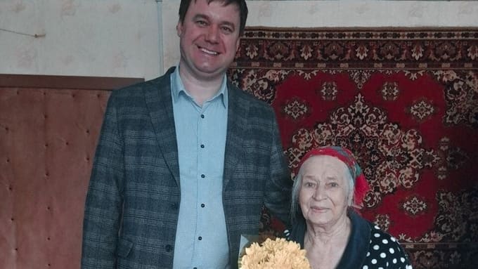 Ветеранам Вереи вручают медали к 80-летию Победы