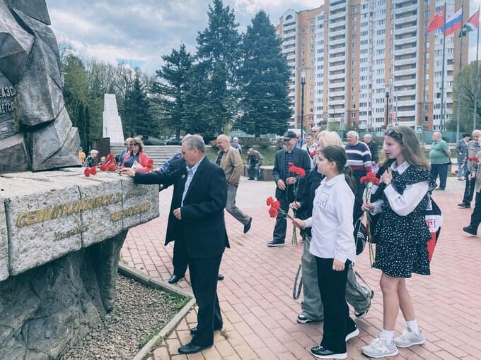 В посёлке Селятино почтили ликвидаторов Чернобыльской катастрофы