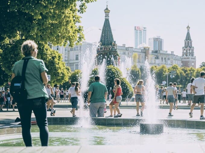 Лето-2025 в России: жара или миф: Синоптик опроверг слухи о рекордной температуре