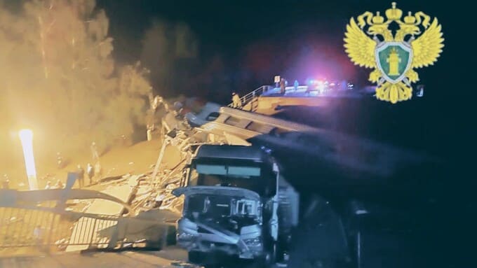 Трагедия в Брянской области. Мост рухнул на пассажирский поезд: 7 человек погибли, 69 пострадали