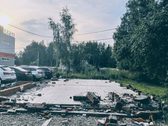 Наро-Фоминск уходит от хаоса: в Калининце снесли магазины за нелегальную торговлю