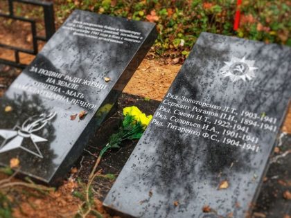 Новый воинский мемориал деревне Покровка — попытка исправить историческую несправедливость Новый мемориал в Покровке под Наро-Фоминском. © Фото: Поисковый отряд «БУМЕРАНГ-ДОСААФ» г. Наро-Фоминск