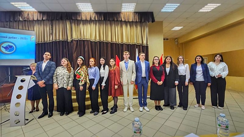 Ярослав Ежов из Апрелевки победил в конкурсе «Педагогический дебют — 2025»