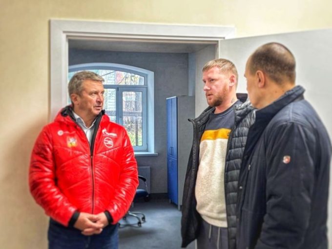Олег Рожнов проверил отделение кардиологии после капремонта