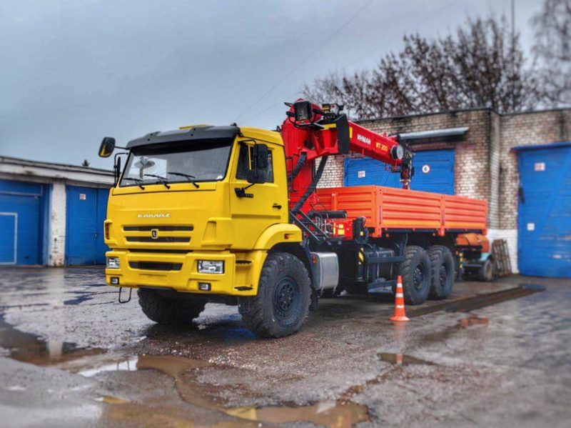 Водоканал в Наро-Фоминске получил манипулятор для ремонта сетей