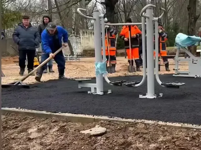 Спортплощадка в Калининце