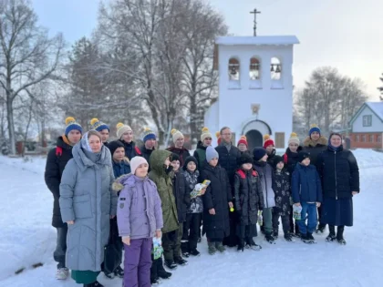 Школьники Наро-Фоминска посетили старейший каменный храм