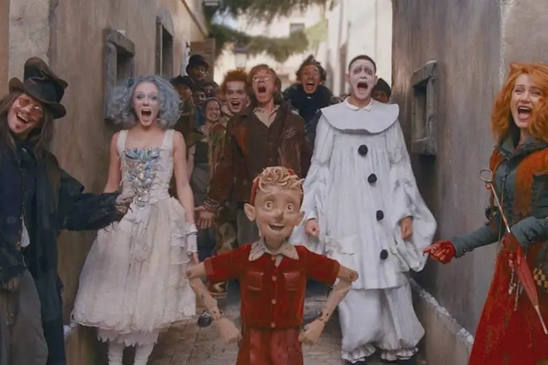 Фильм «Буратино» собрал миллиард рублей за 4 дня проката