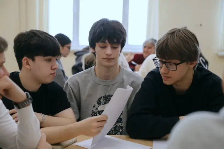 Школьники Наро-Фоминска защищают бизнес-проект на проектной школе «Начинающий предприниматель»