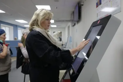 Замглавы Наро-Фоминского округа Наталья Трофимова проверила работу взрослой поликлиники