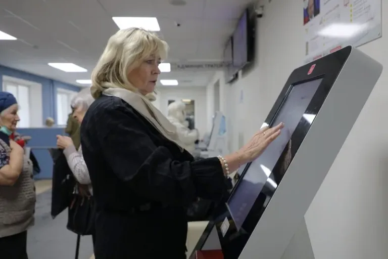 Наталья Трофимова проверяет взрослую поликлинику Наро-Фоминска