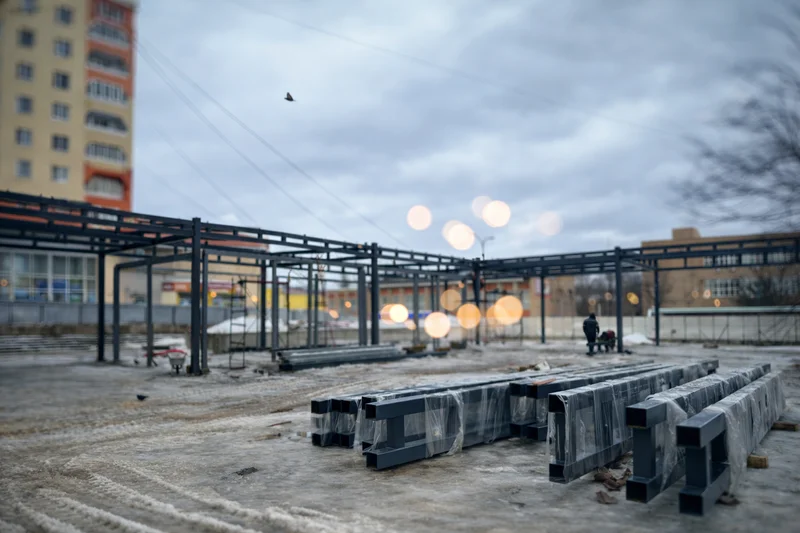 Ход благоустройства Молодёжной площади в Наро-Фоминске, 2026 год